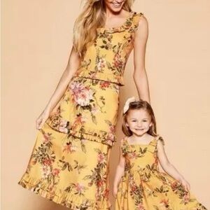 Antonio Melani Floral Set